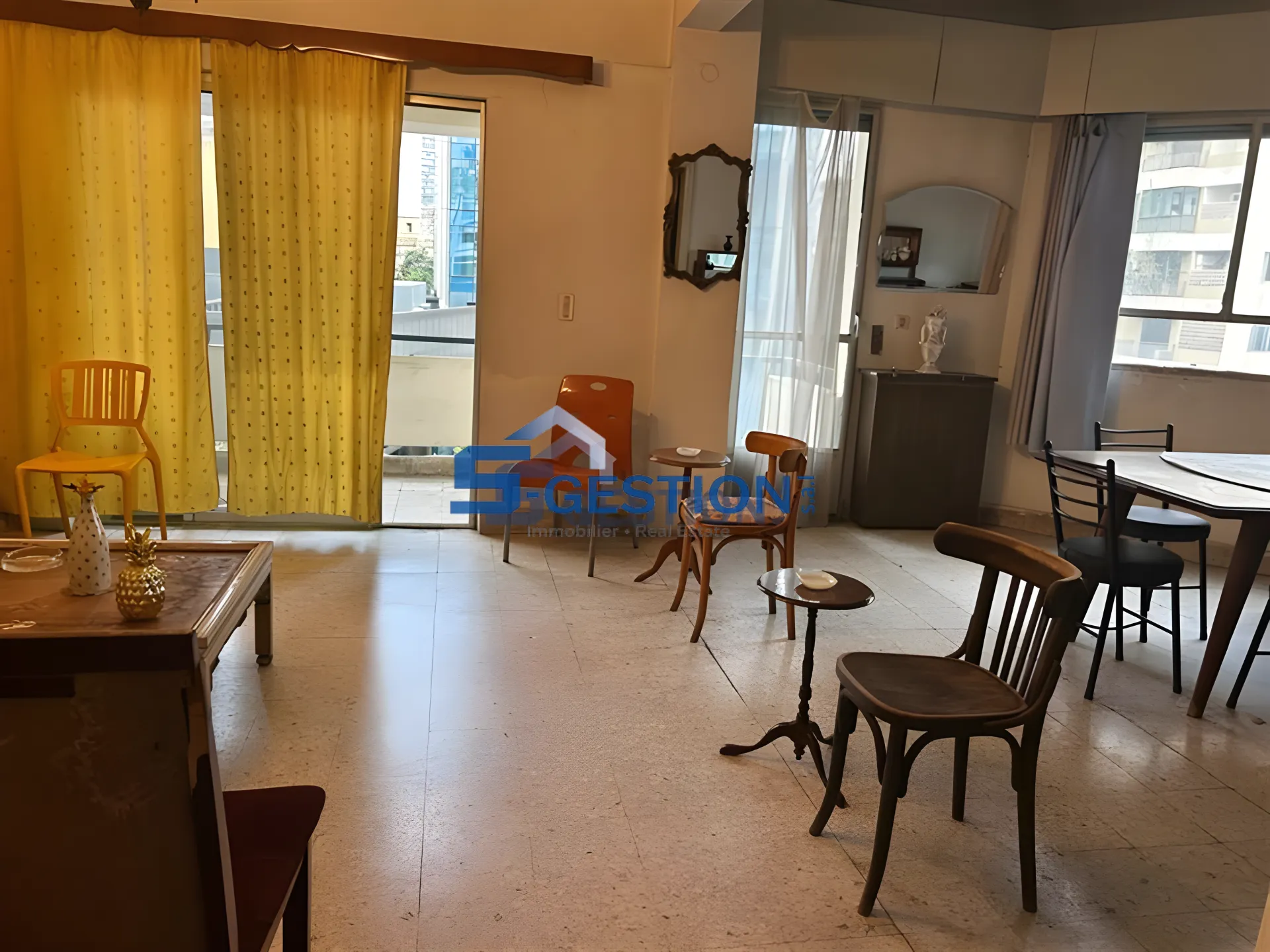 Apartment for Rent in Achrafieh - 2 bed, 2 bath