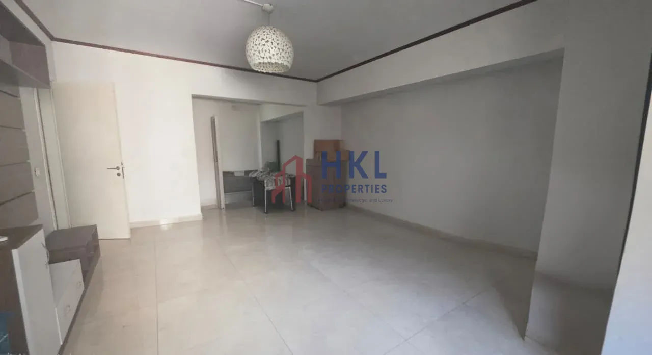 Commercial for sale in Ain Al Mraiseh, Beirut, Lebanon