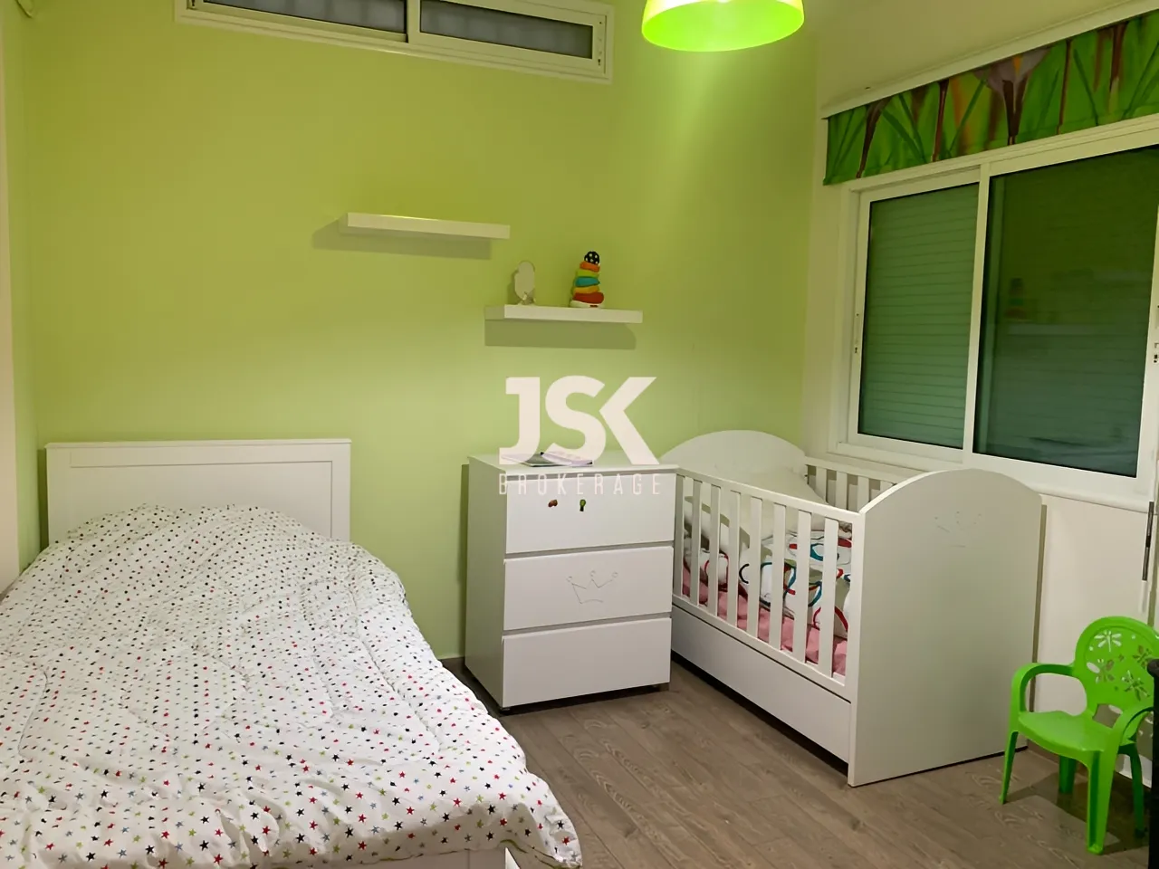 Apartment for Rent in Halat