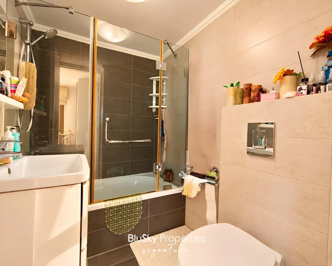 Duplex for sale in Aaqbiyeh
