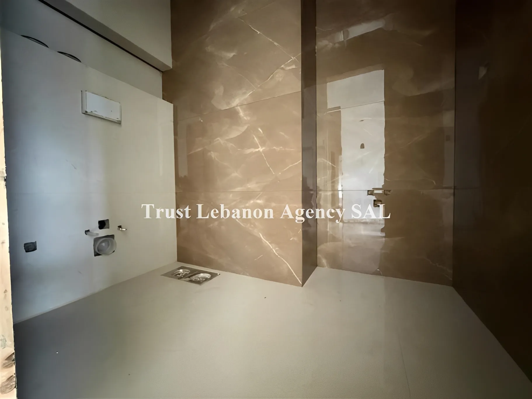 Apartment for Sale in Metn Bekfaya / Naas Lebanon