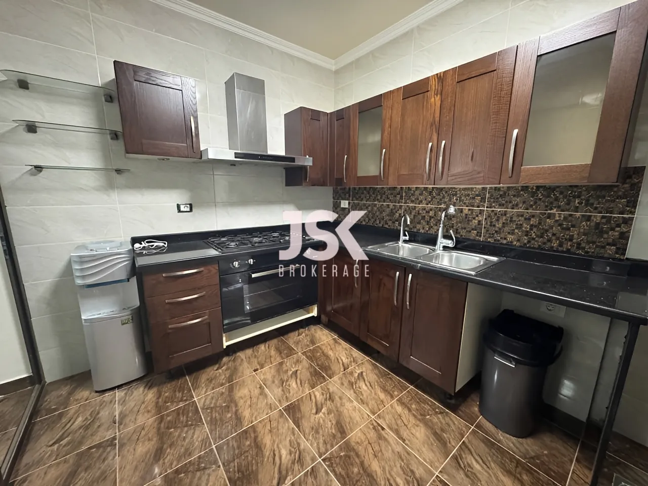 Apartment for Rent in Ras Beirut