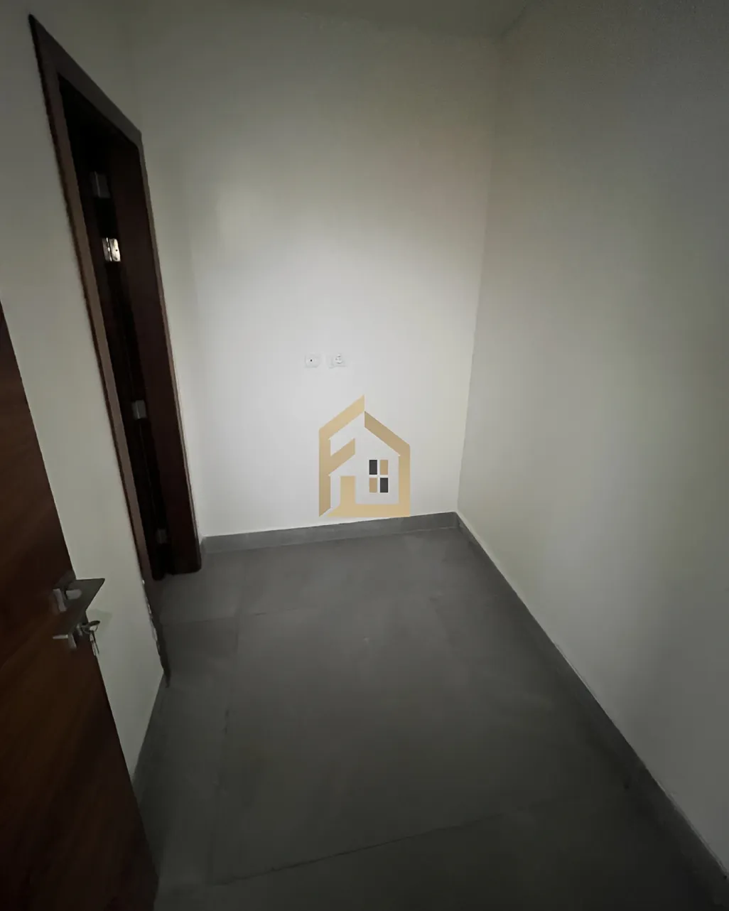 Apartment for sale in Raoucheh, Beirut, Lebanon
