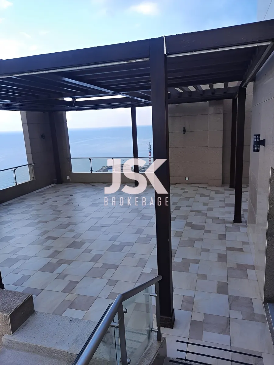 Apartment for Sale in Raoucheh, Beirut, Lebanon