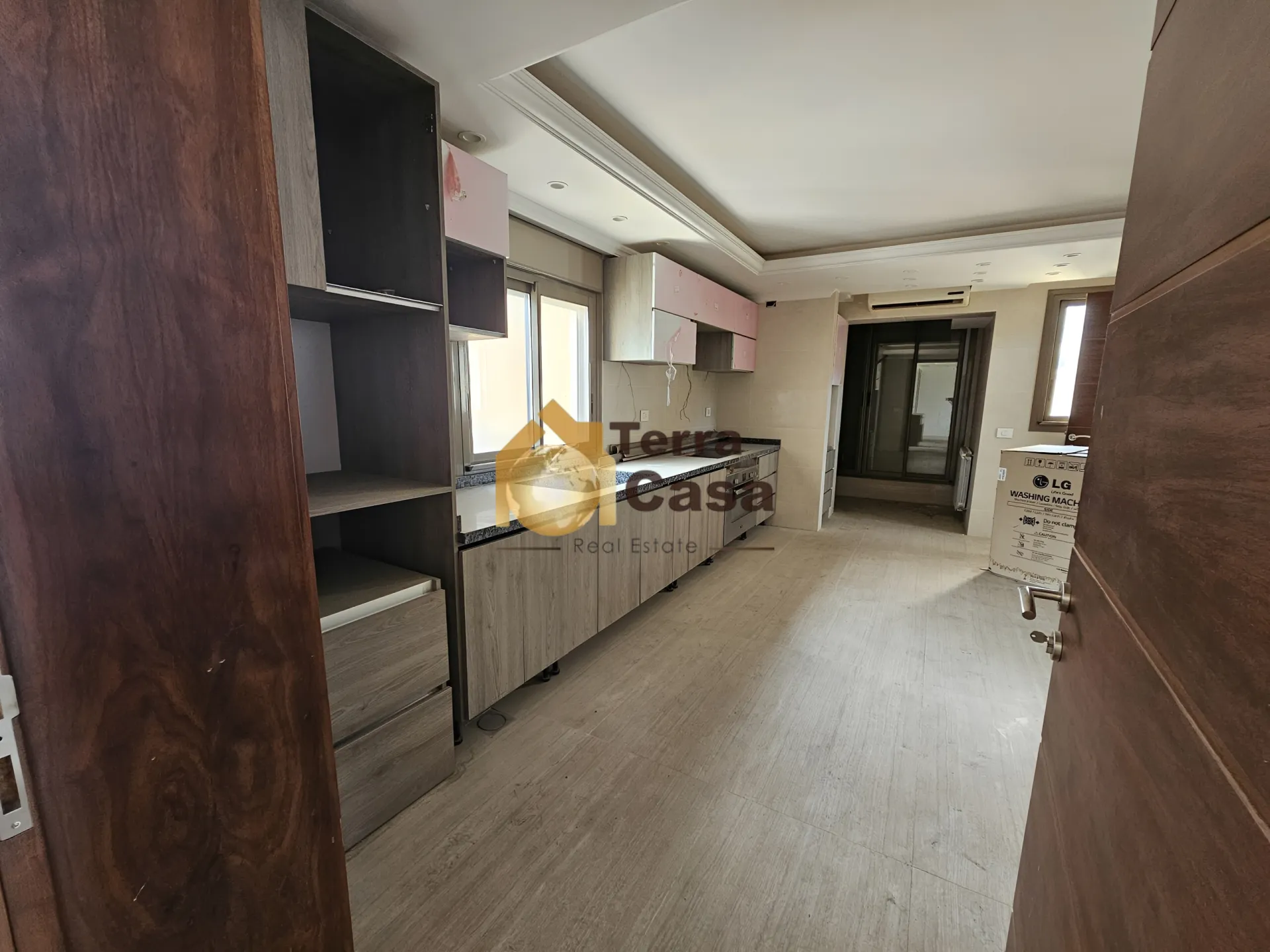 Duplex for sale in Achrafieh