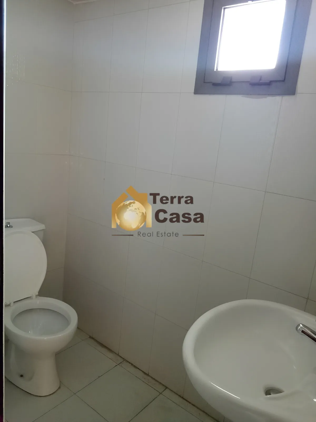 Office for Rent in Chtoura