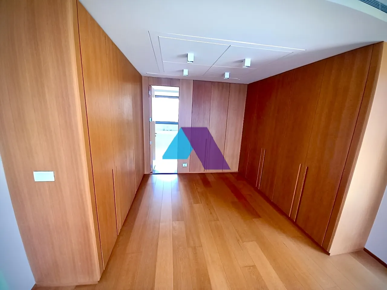Apartment for Sale in Raoucheh