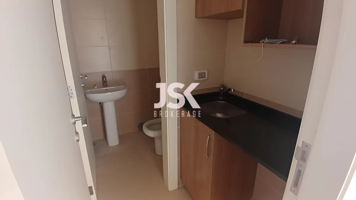Office for rent in Dbayeh