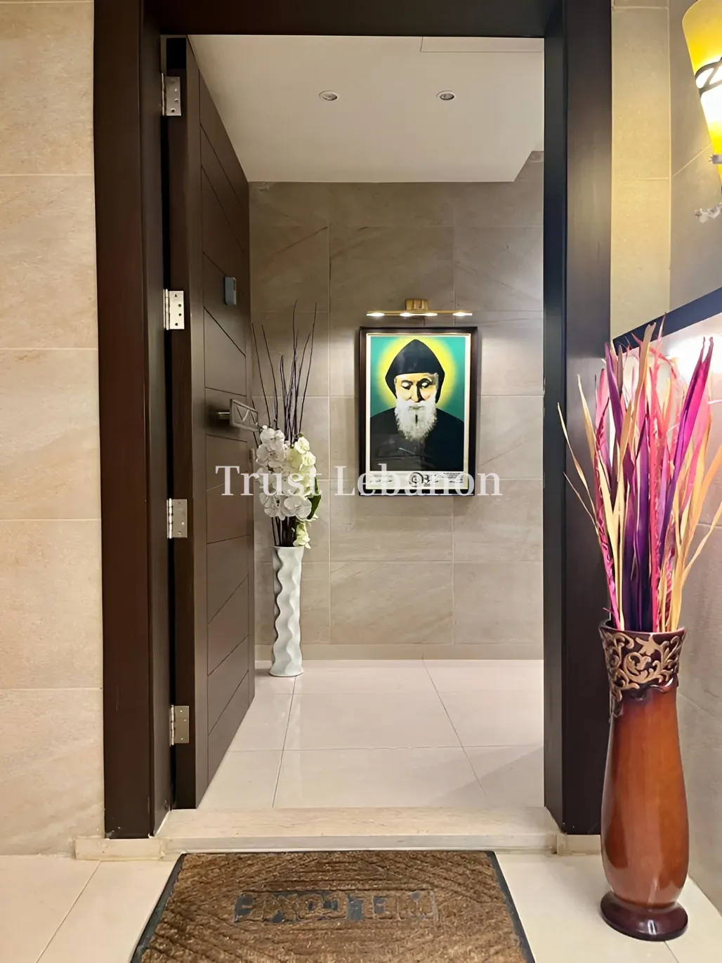 Apartment for rent in Qennabet Broummana, Lebanon - 2 bed, 2 bath