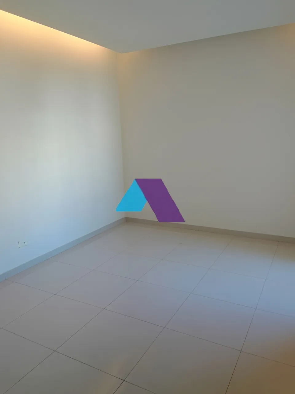 Apartment for Sale in Jdeideh - 3 bed, 4 bath