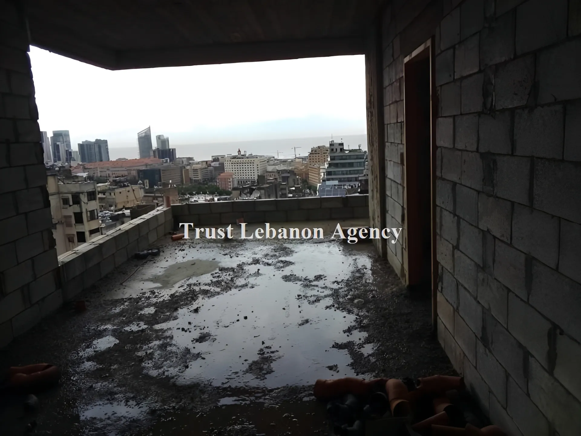 Apartment for Sale in Bachoura Beirut - 3 bed, 3 bath
