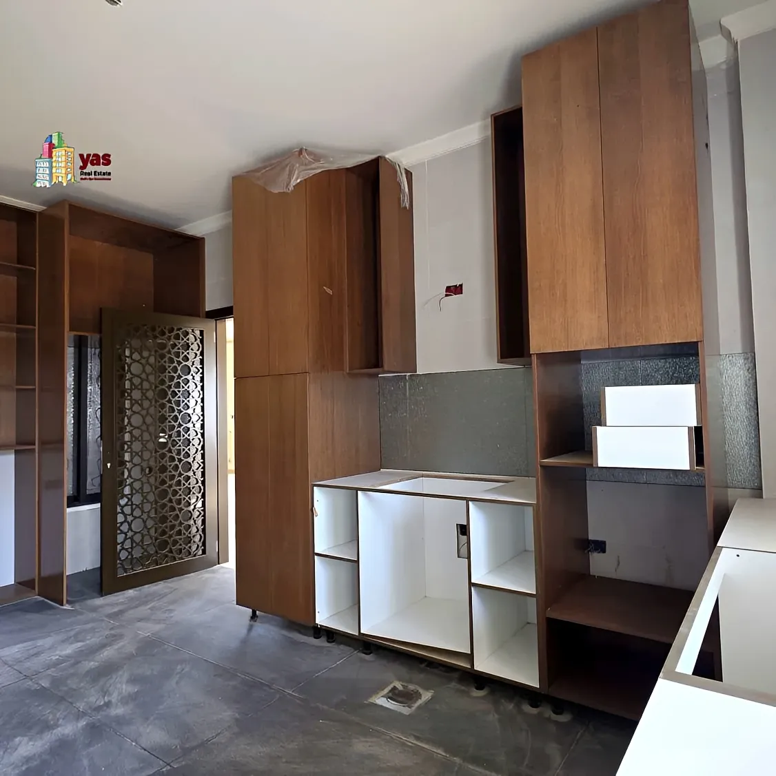 Apartment for Sale in Baabdat - 4 bed, 4 bath
