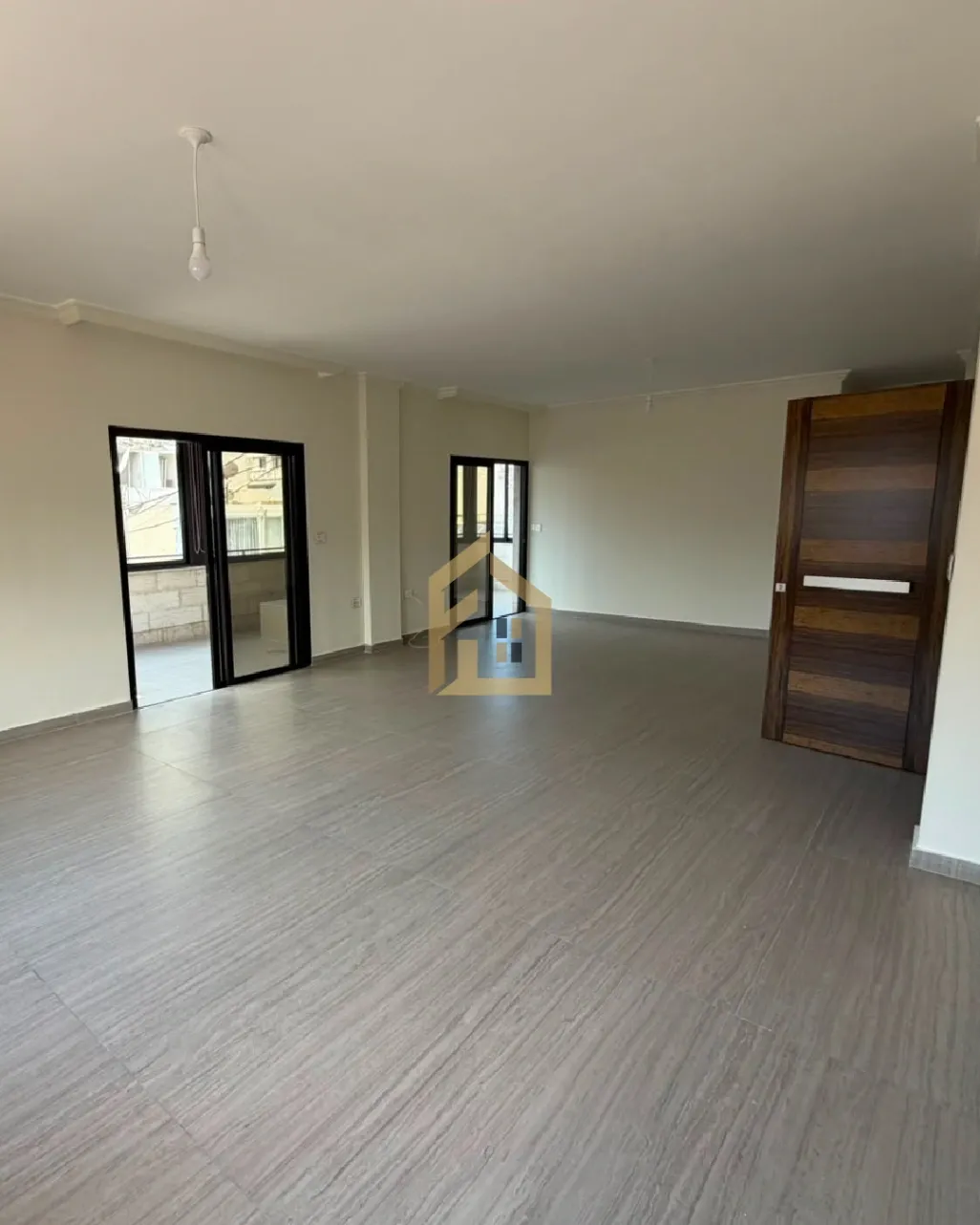 Apartment for rent in Achrafieh, Beirut, Lebanon - 2 bed, 2 bath