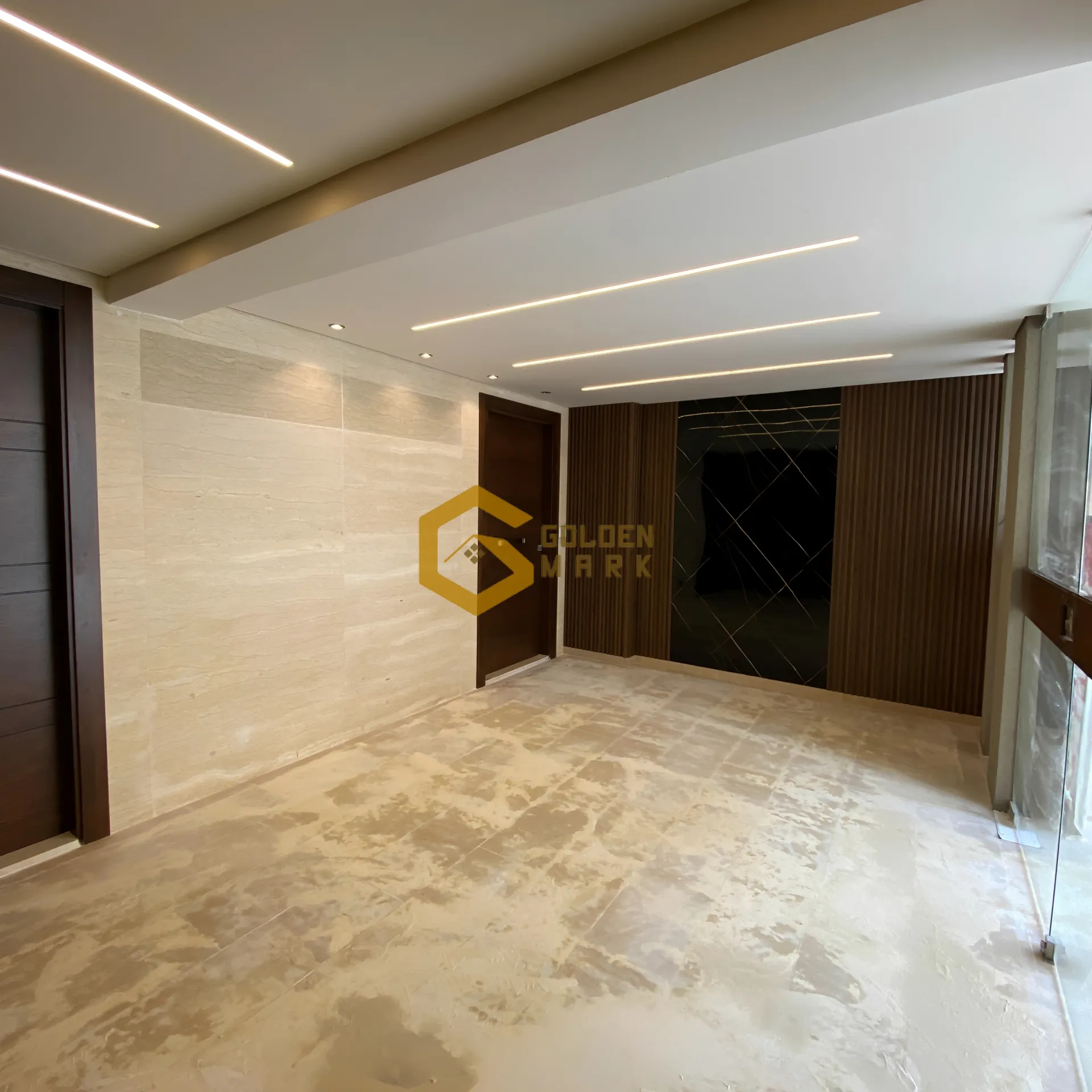 Apartment for Sale in Blat - 3 bed, 3 bath