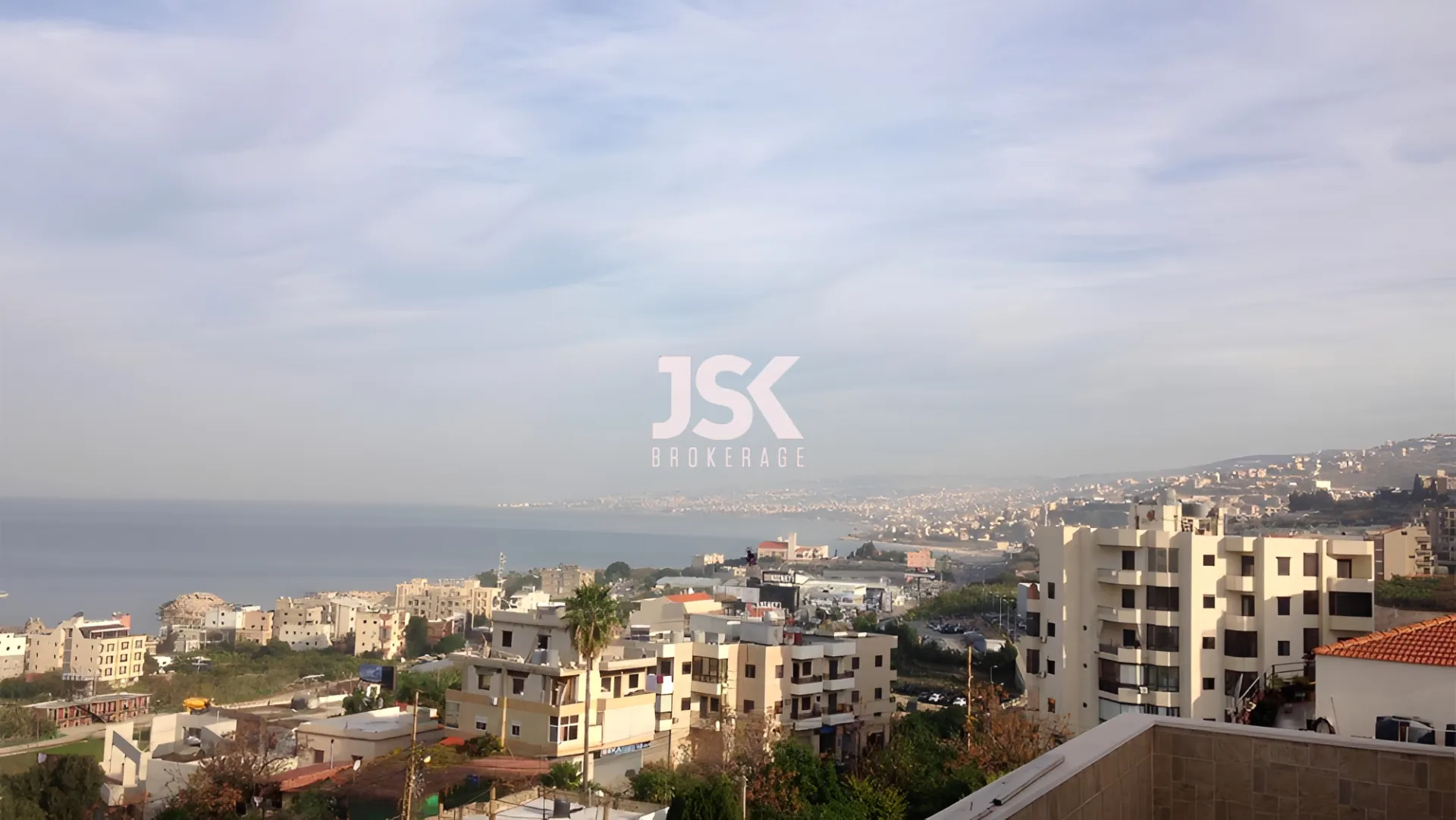 Duplex for Sale in Bouar - 3 bed, 4 bath