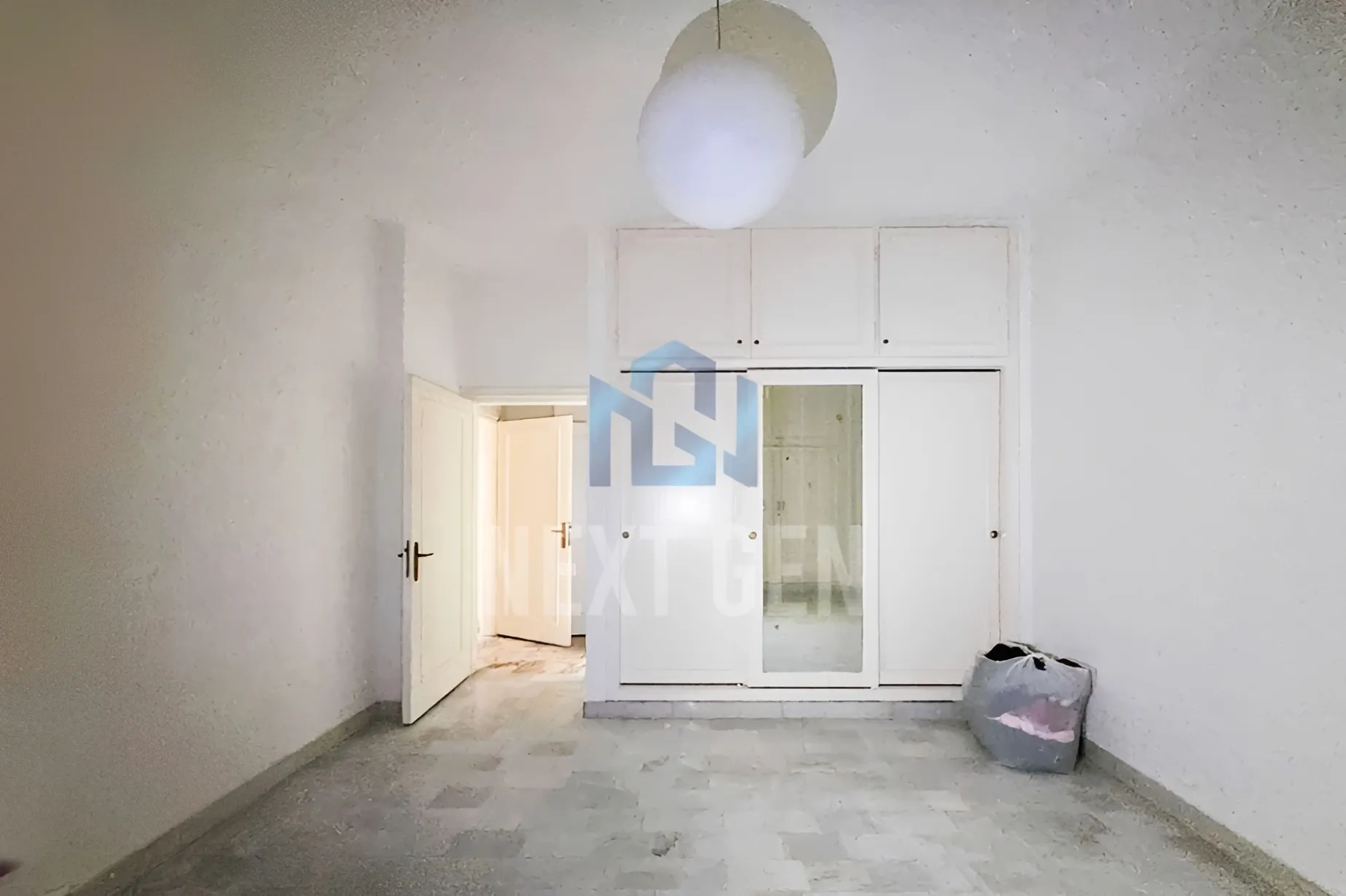 Apartment for rent in Ramleh Al Bayda, Beirut, Lebanon