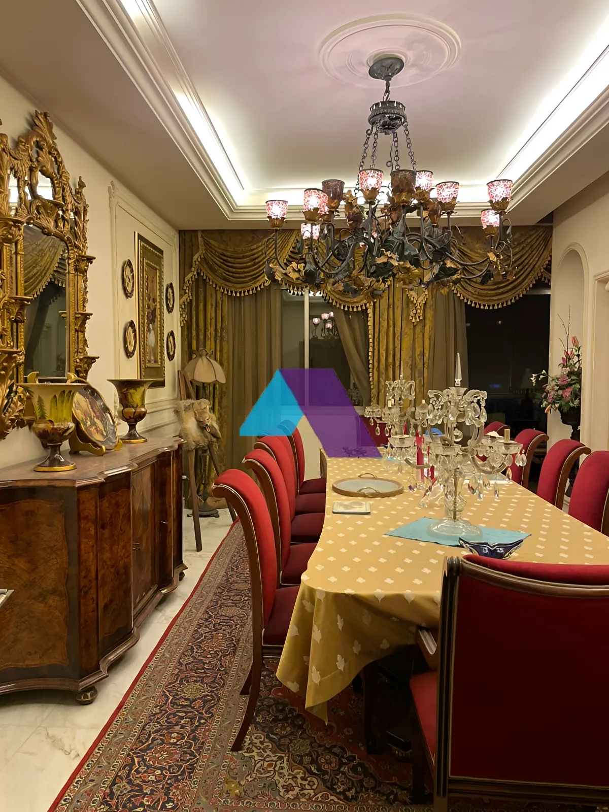 Apartment for Sale in Baabda - 5 bed, 6 bath