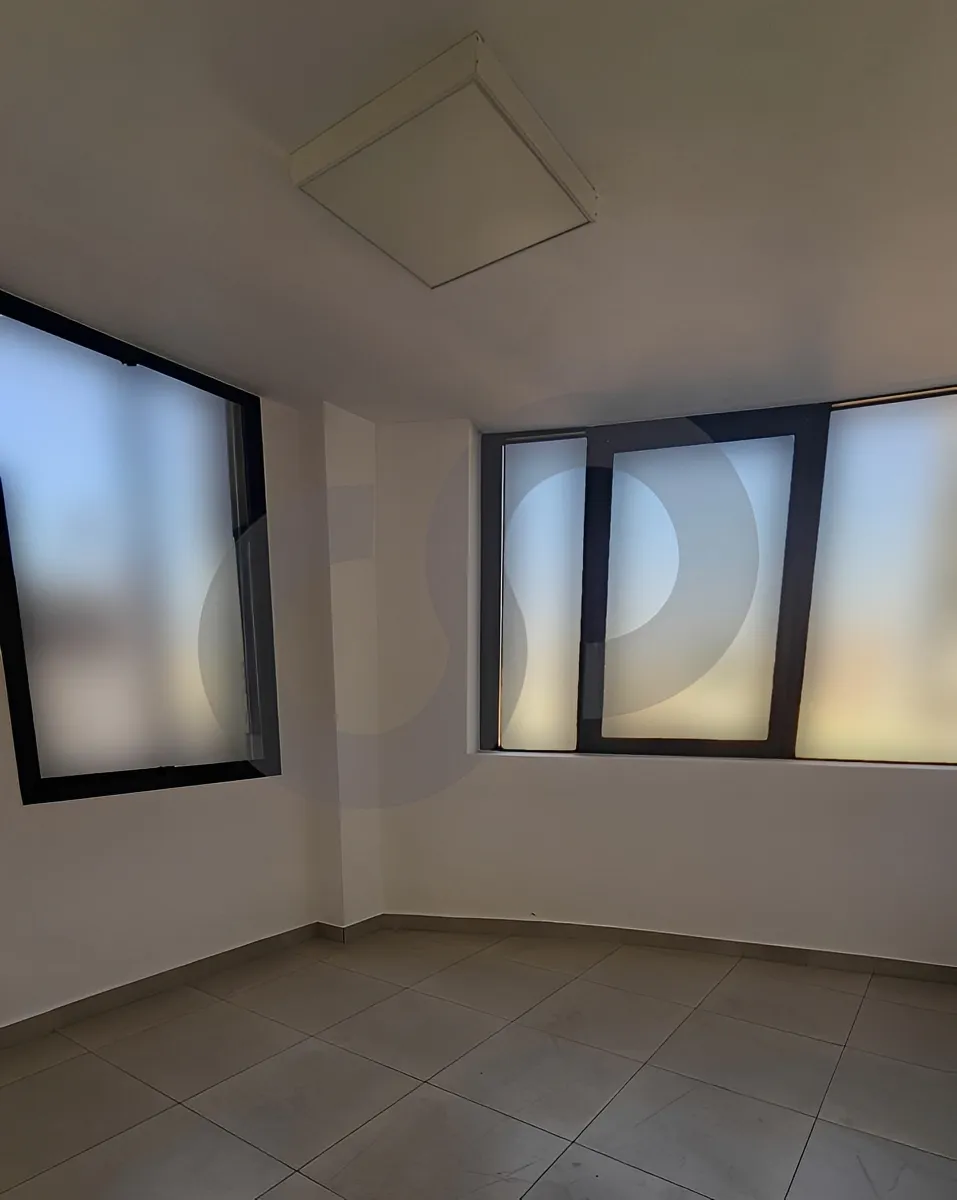 Office for rent in Verdun, Beirut, Lebanon