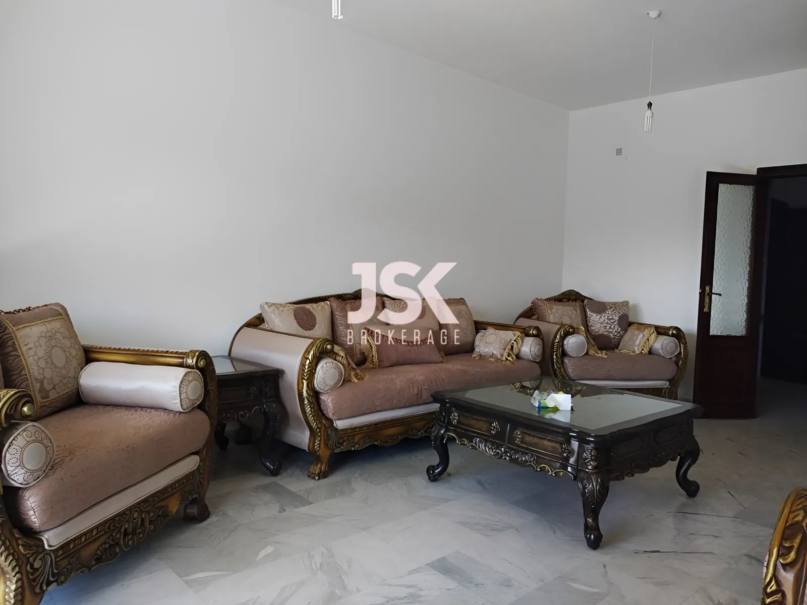 Apartment for Rent in Ajaltoun