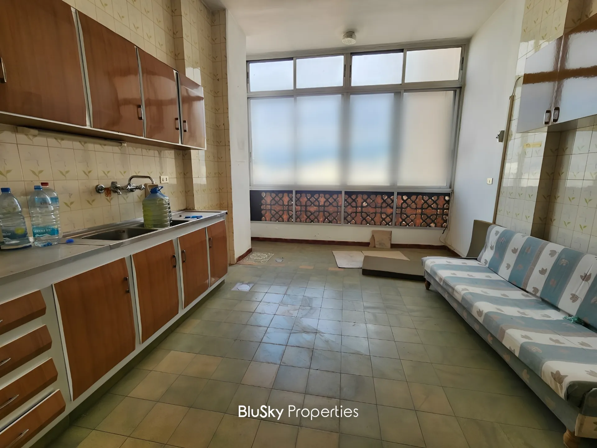 Apartment for sale in Horch tabet, lebanon - 3 bed, 4.0 bath