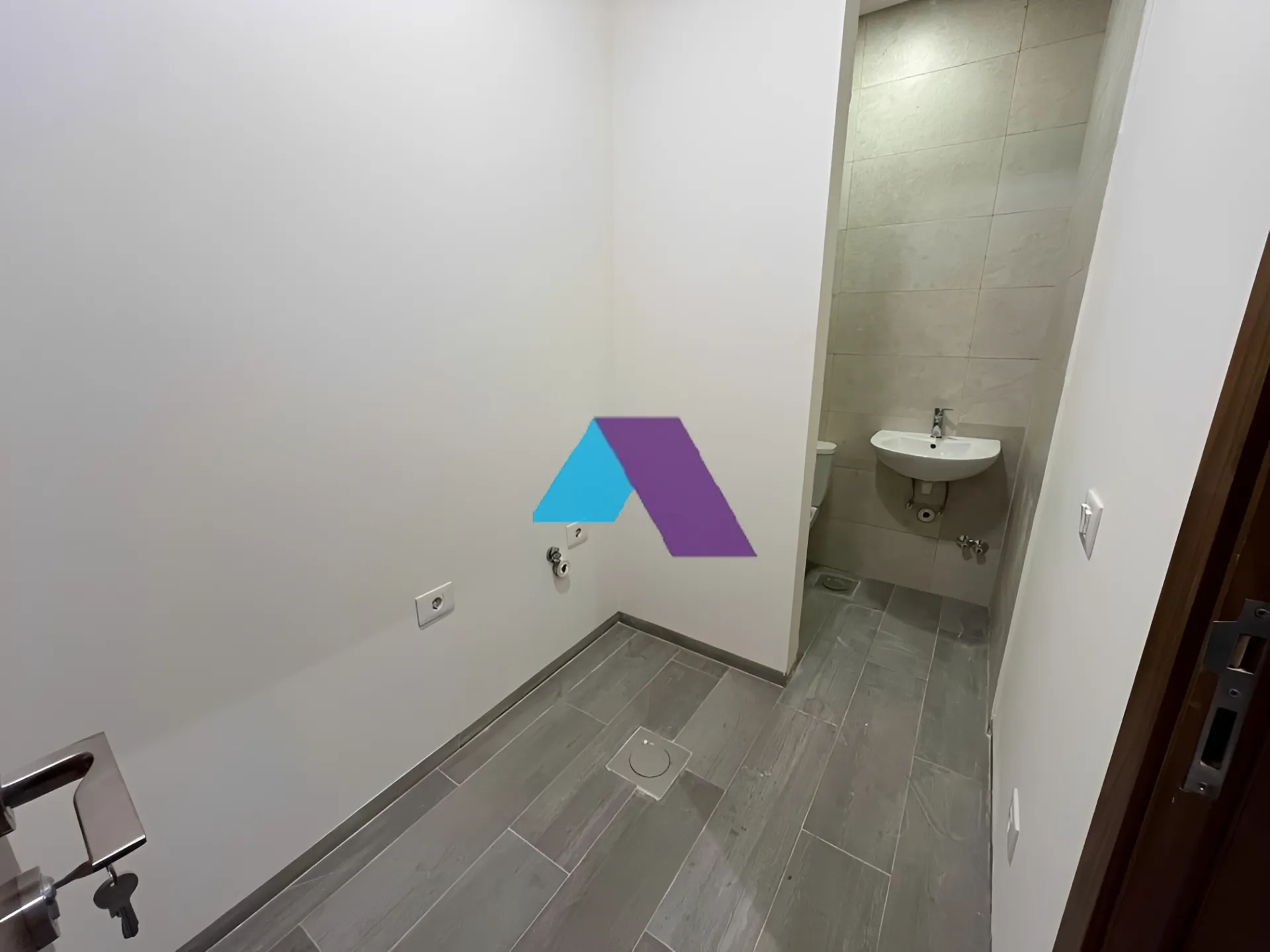 Apartment for Sale in Bsalim