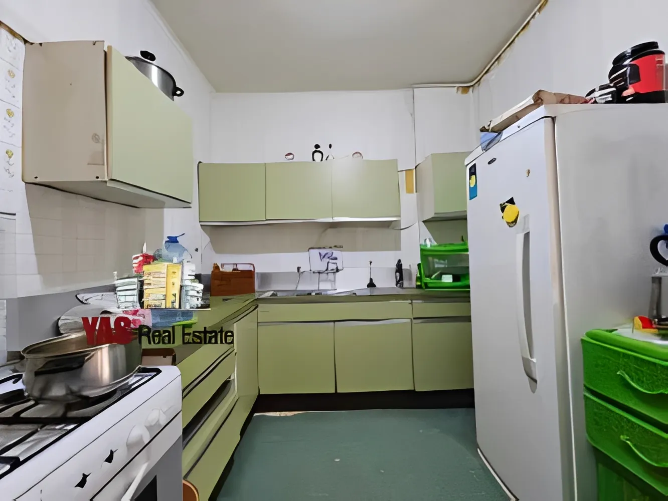 Apartment for Sale in Ballouneh