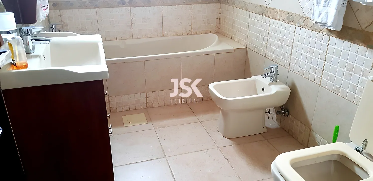 Villa for Sale in Kfour