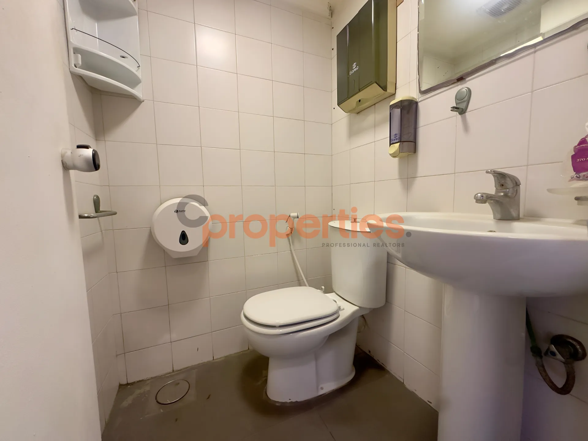 Office for Rent in Sodeco