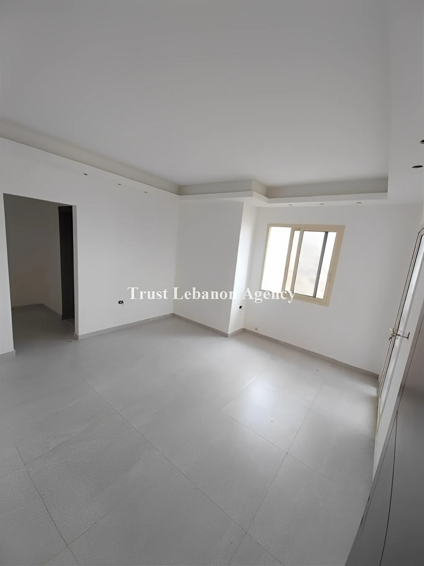 Villa for Sale in Alay Kobbeh - 4 bed, 5 bath