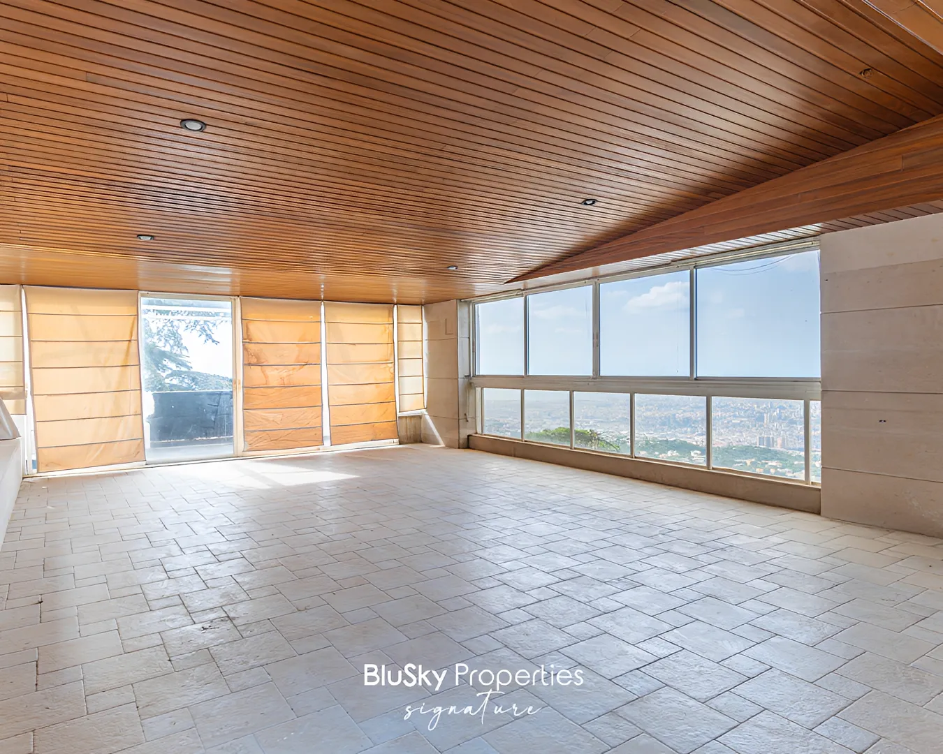 Apartment for sale in Ain Saadeh