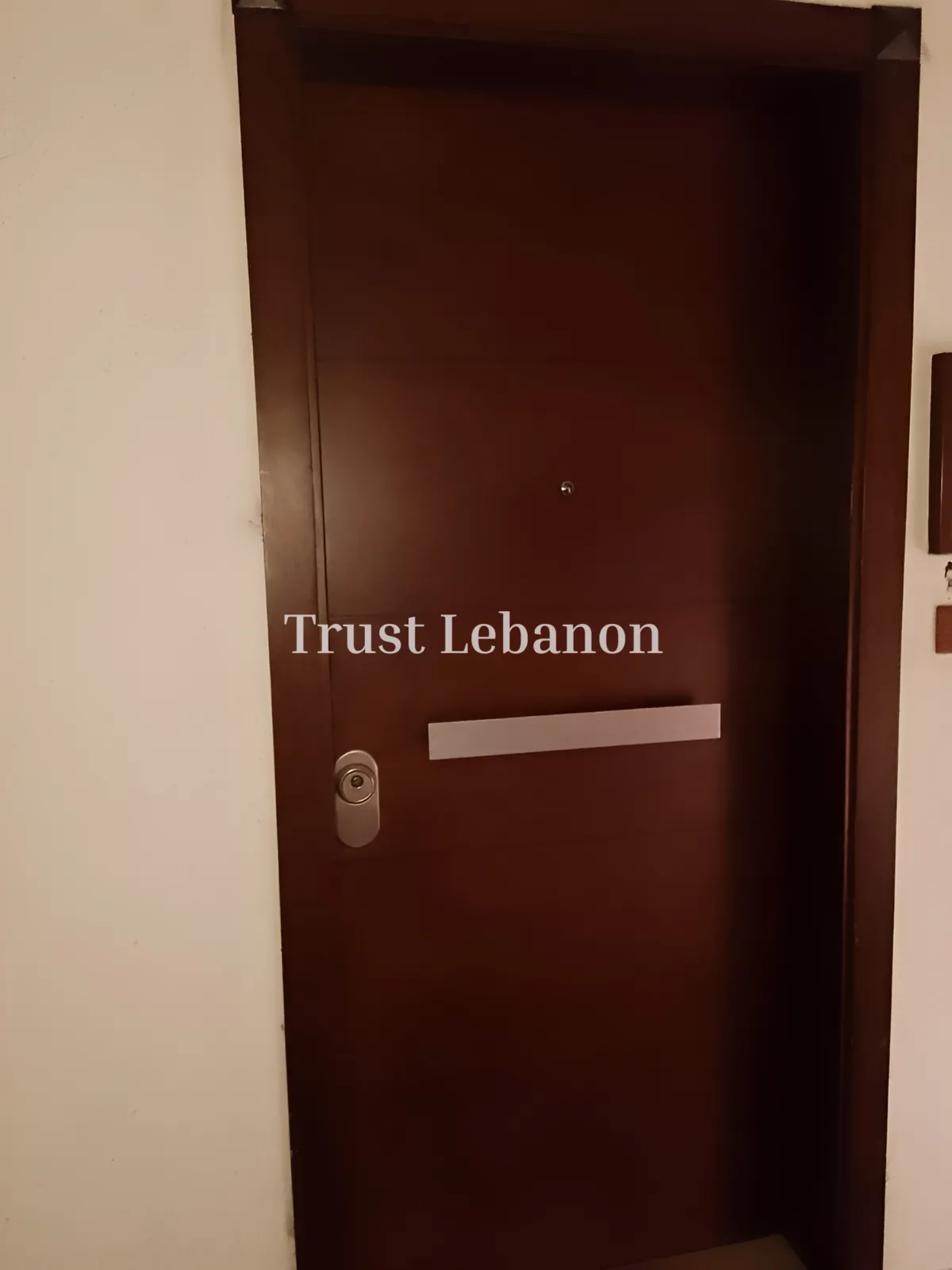 Office for rent in Achrafieh