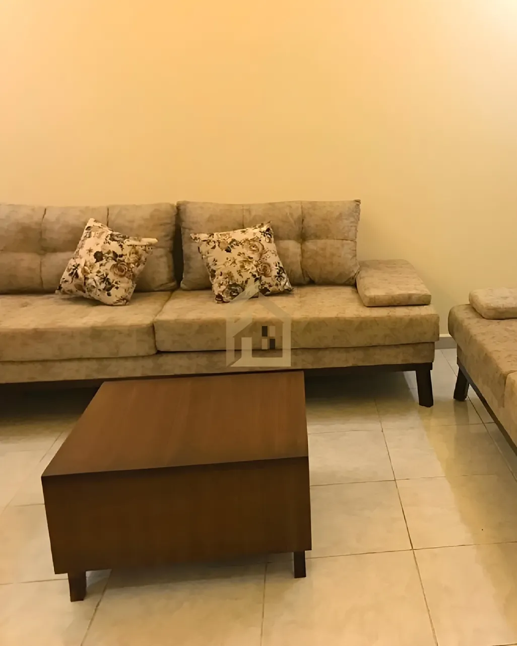 Apartment for sale in Sad El Baouchriyeh, Lebanon - 2 bed, 2 bath