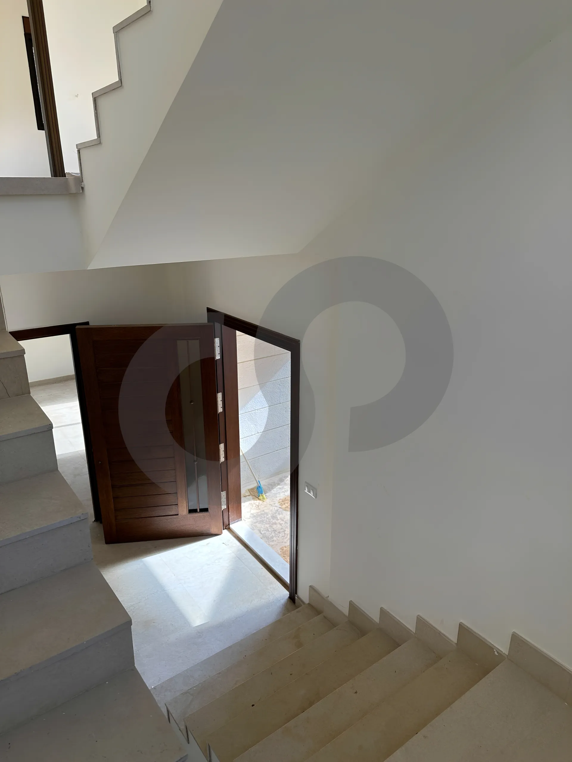 Villa for Sale in Majdelyoun