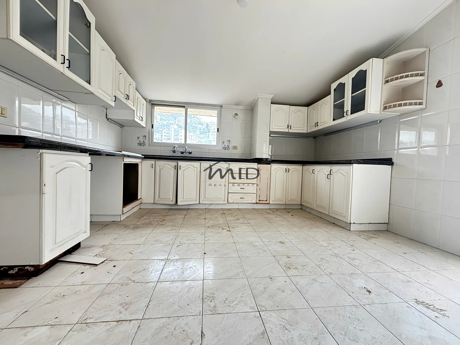 Apartment for sale in Ain el rihaneh, lebanon - 3 bed, 4.0 bath