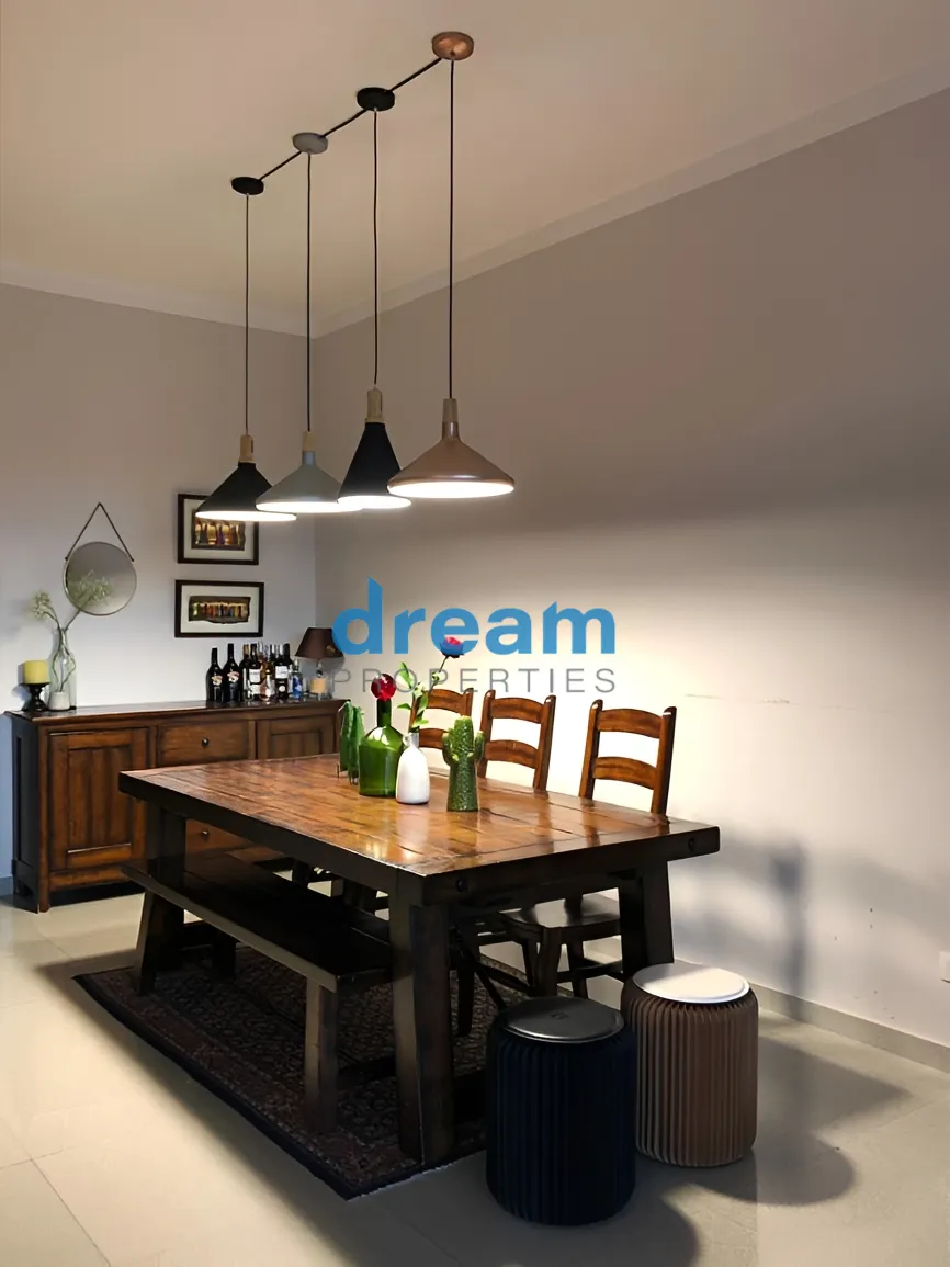 Apartment for rent in Badaro, Beirut, Lebanon - 3 bed, 4 bath