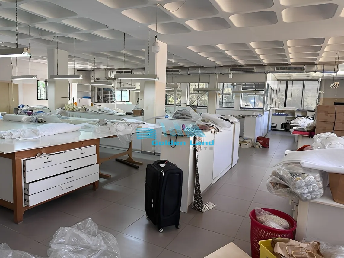 Office for rent in Bsalim
