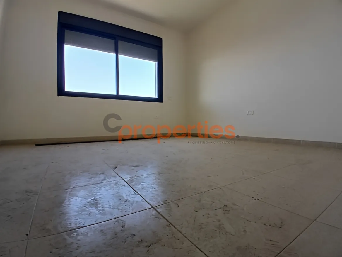 Apartment for Sale in Kfar Yassine