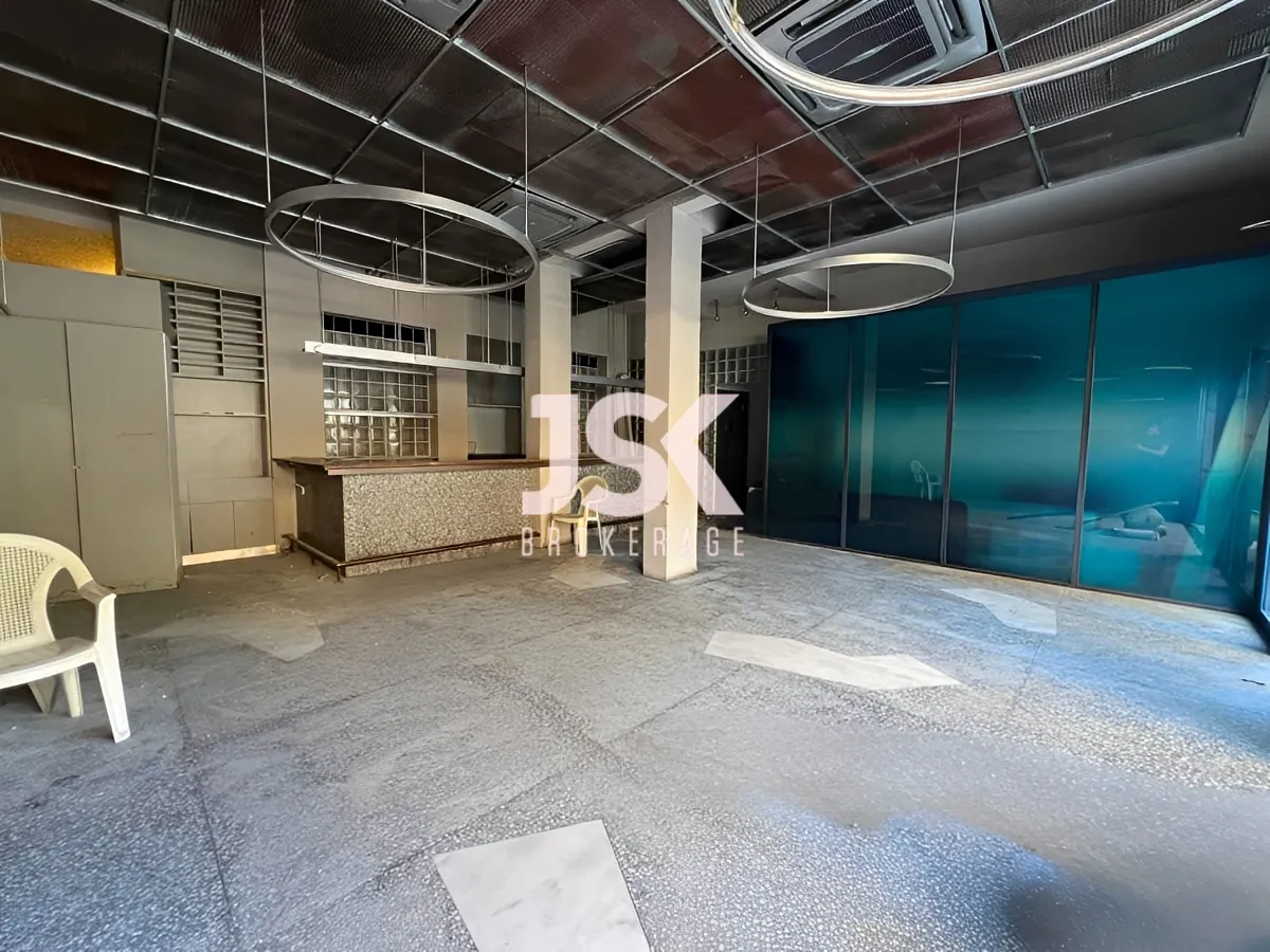 Shop for rent in Mar Mikhael