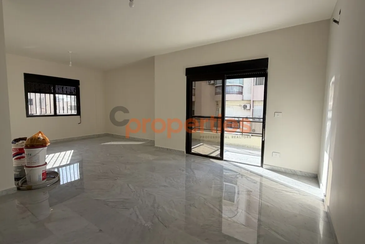 Apartment for Sale in Jdeideh