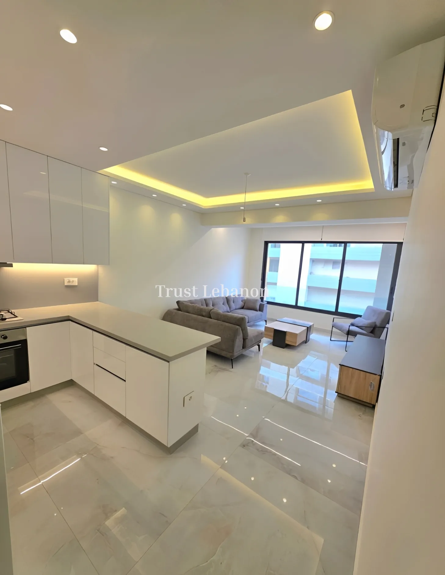 Apartment for rent in Achrafieh, Beirut, Lebanon - 1 bed, 1 bath