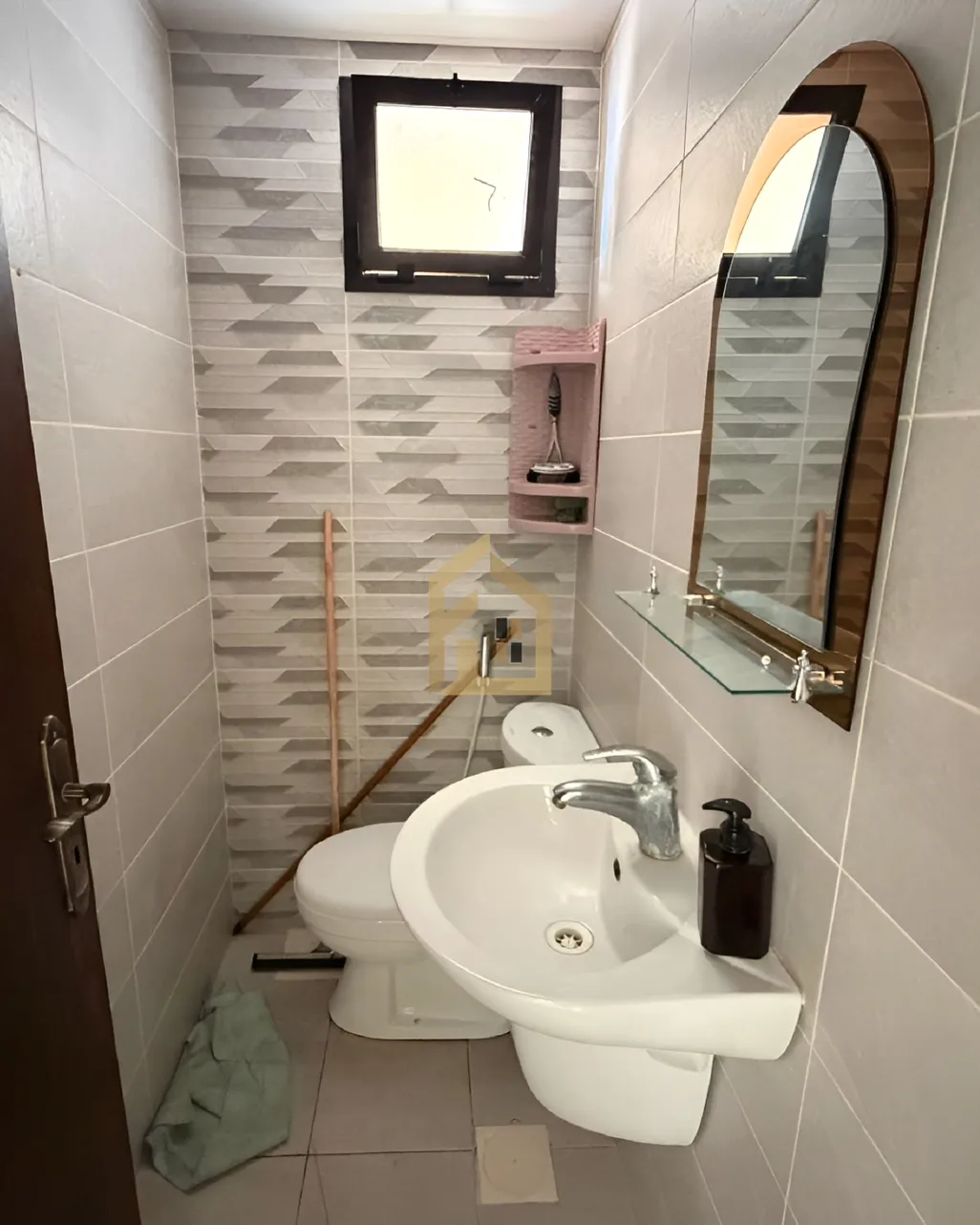 Apartment for sale in Bourj Abi Haydar, Beirut, Lebanon