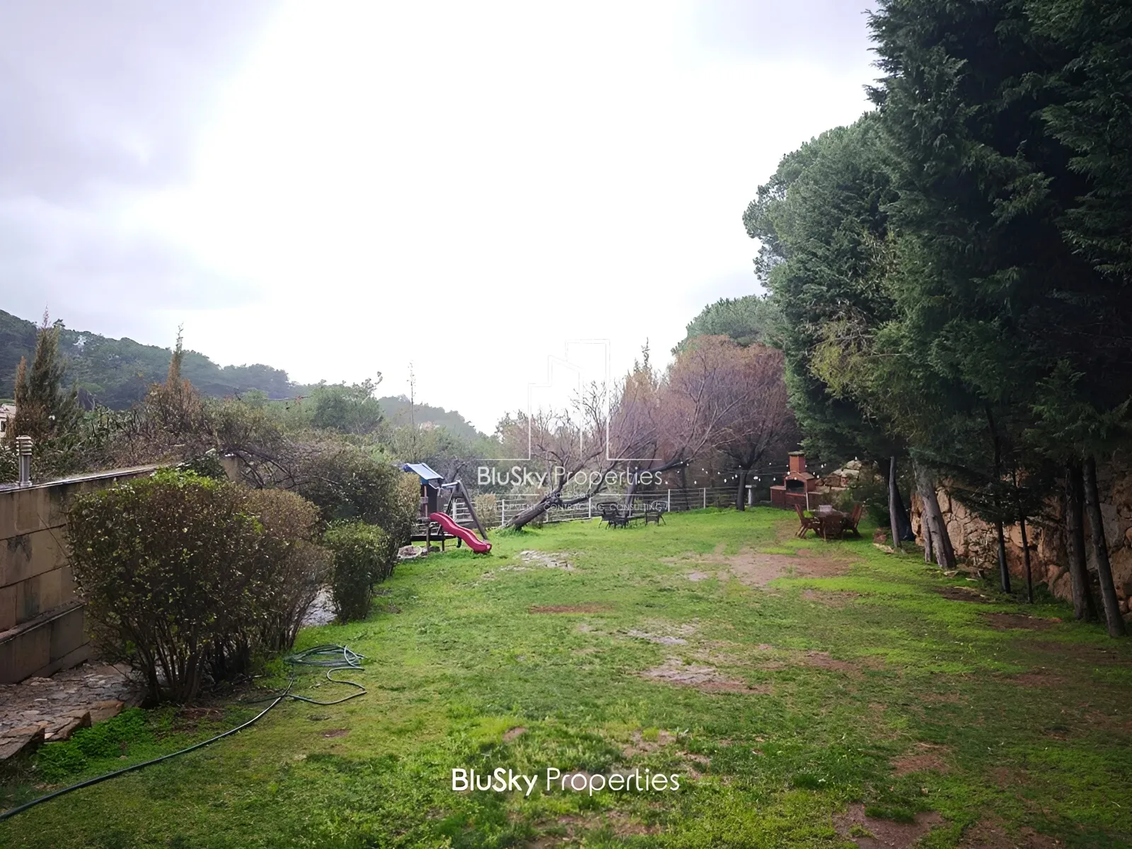 Apartment for Sale in Broumana - 3 bed, 4 bath