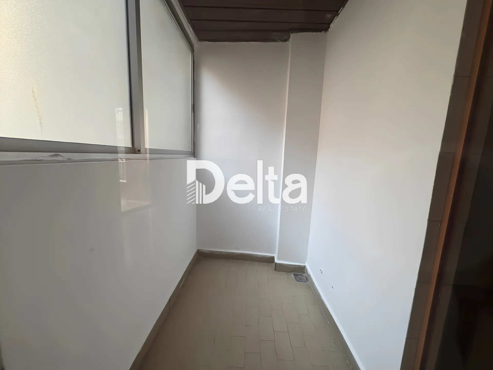 Apartment for rent in Mar elias, beirut, lebanon