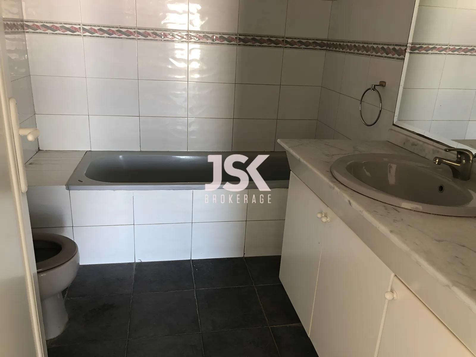 Apartment for Rent in Achrafieh