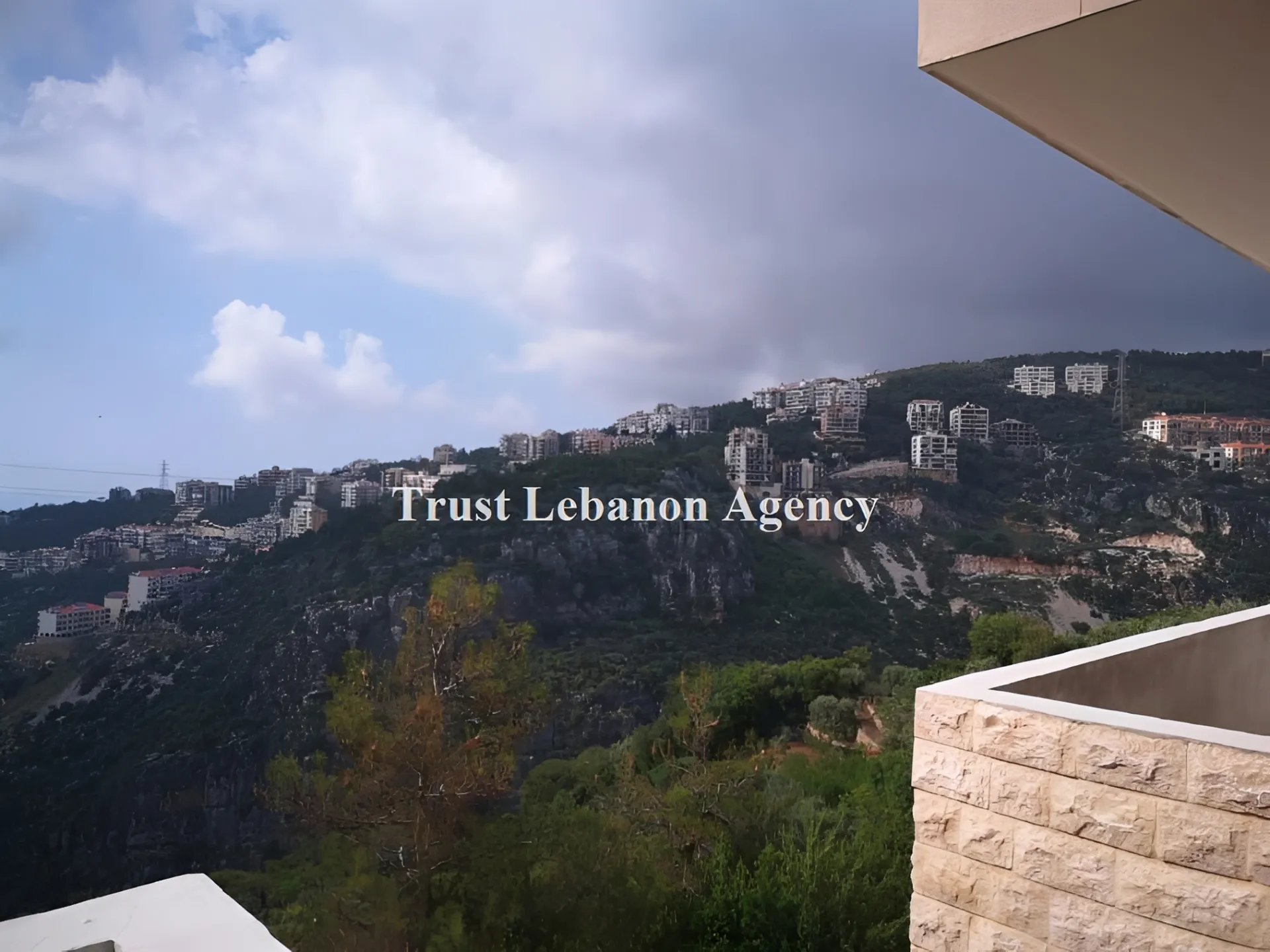 Triplex for Sale in Metn Nebay Lebanon