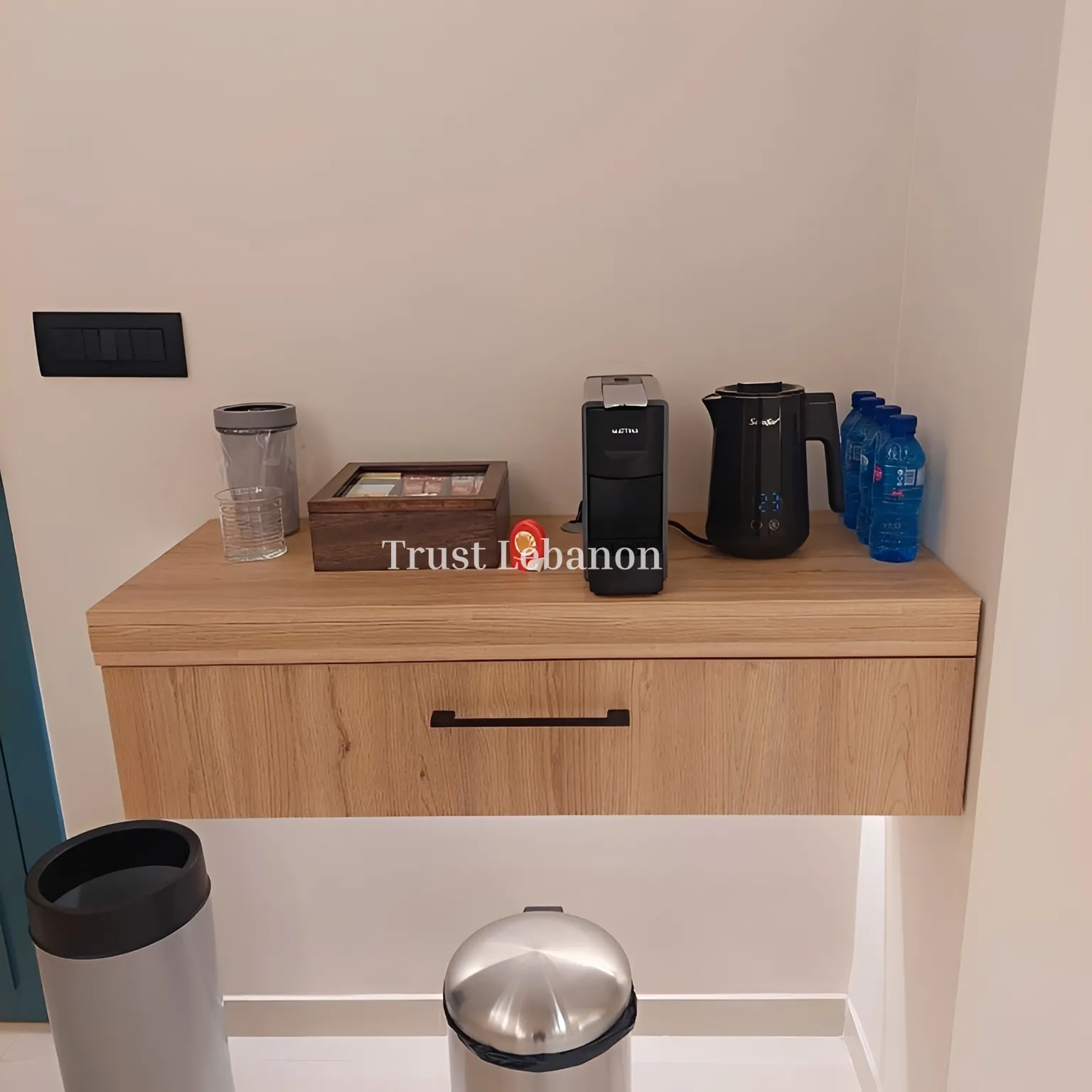 Clinic for rent in Clemenceau, Bayrut, Lebanon