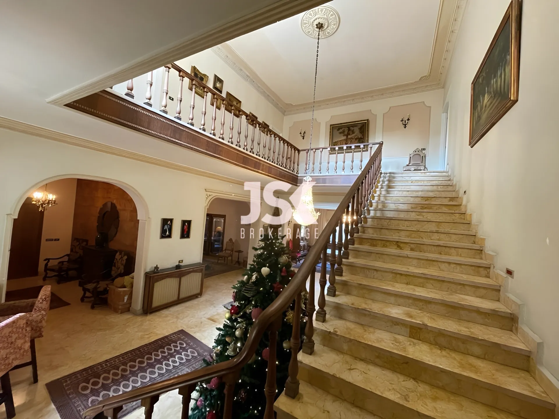 Villa for Sale in Mansourieh - 5 bath