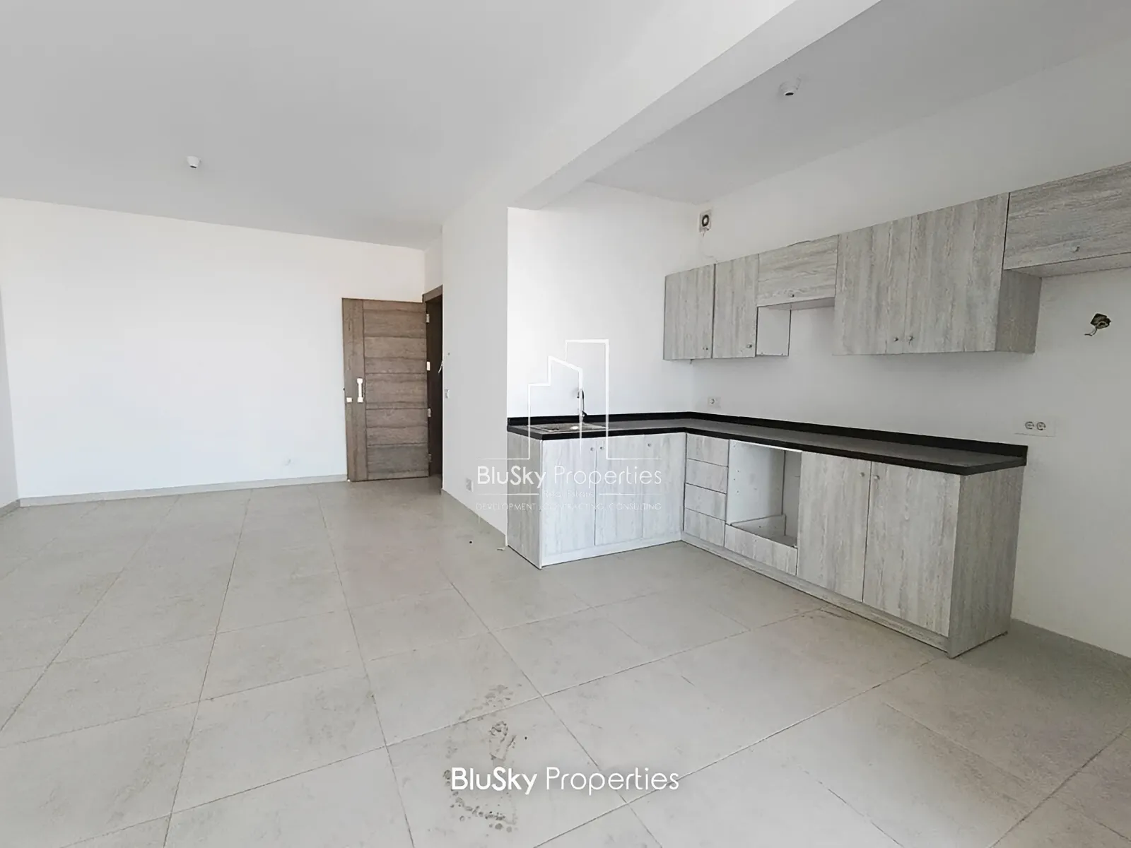 Apartment for Sale in Blat - 2 bed, 2 bath