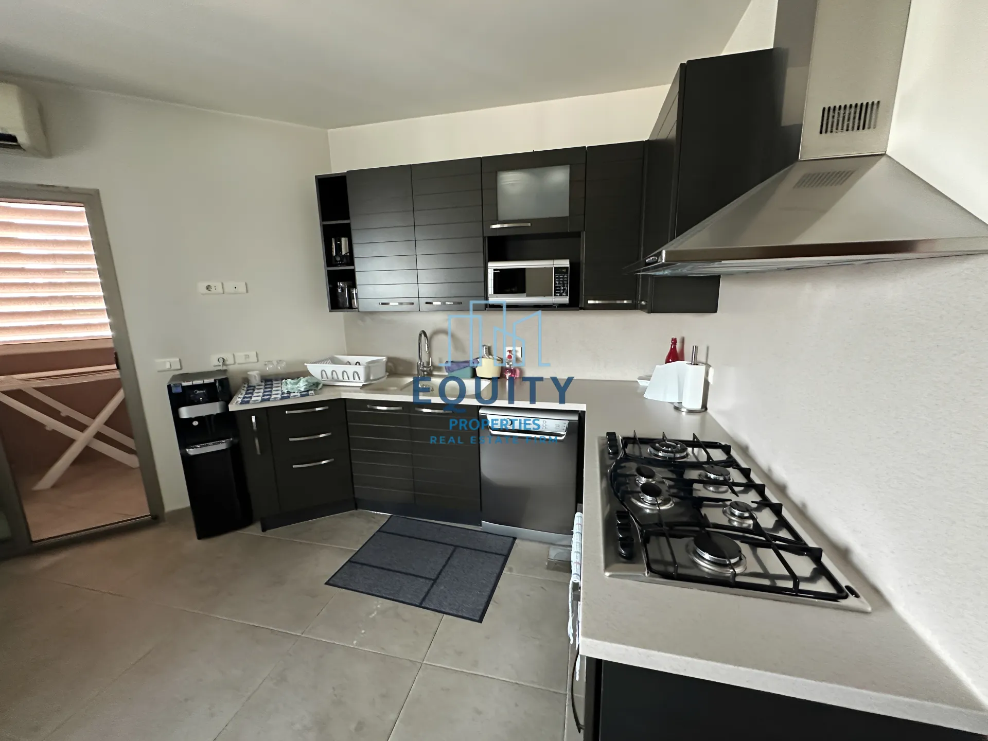 Apartment for Sale in Ashrafieh - 3 bed, 5 bath