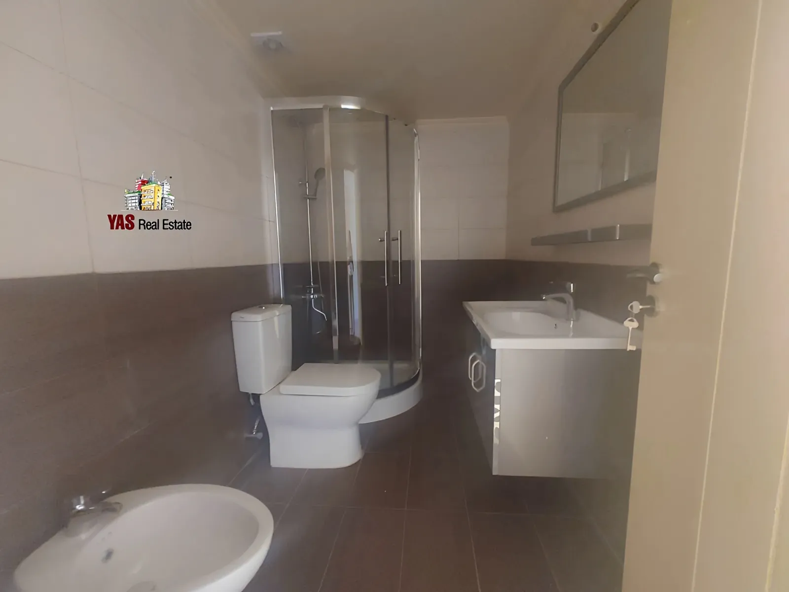 Apartment for Sale in Adonis